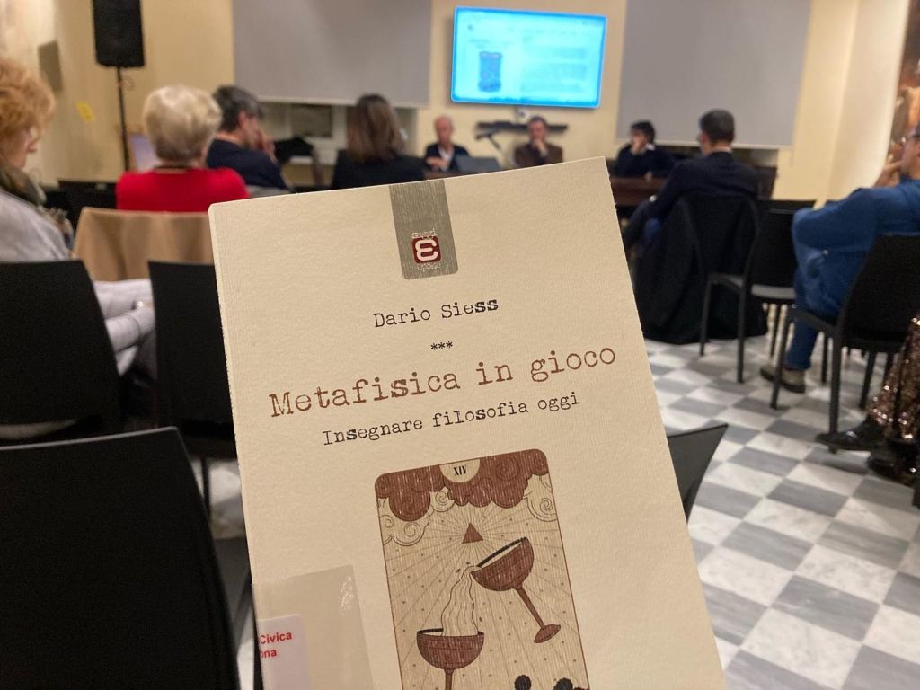 "Metafisica in gioco" di Dario Siess - copertina libro