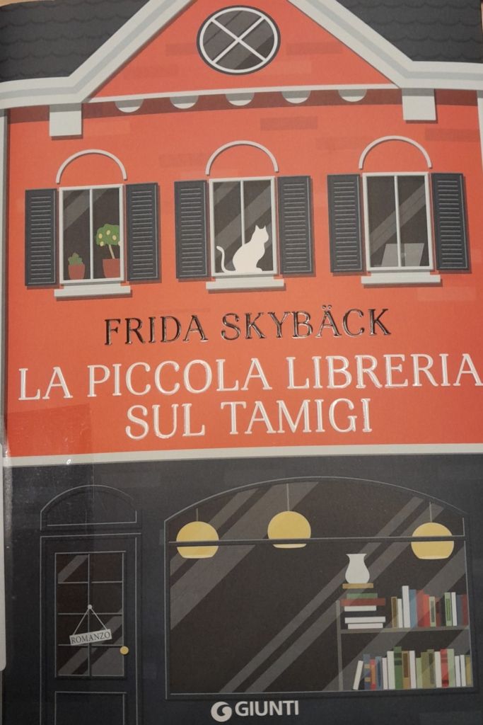 "La piccola libreria sul Tamigi" - copertina a colori